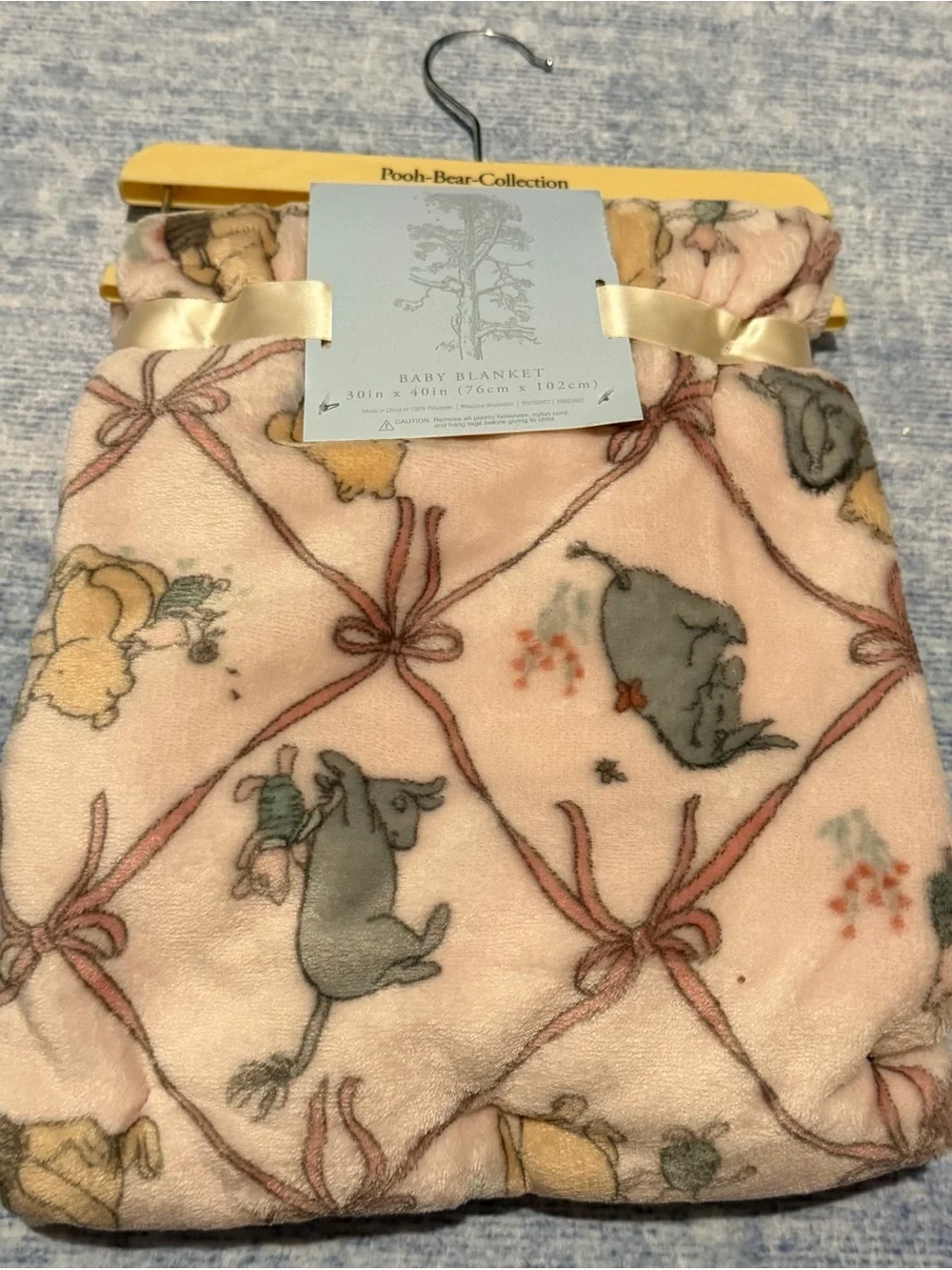 Disney Winnie the Pooh Pink Plush Baby Blanket with Ribbon Motif